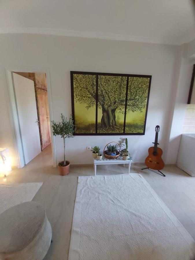Eugenia Apartment Perama  Buitenkant foto