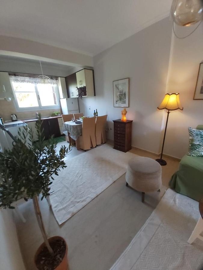 Eugenia Apartment Perama  Buitenkant foto
