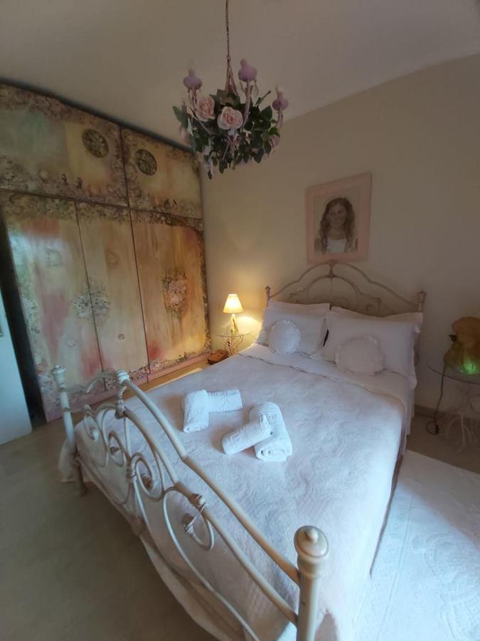 Eugenia Apartment Perama  Buitenkant foto